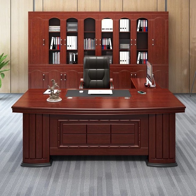 Tiêu chuẩn kích thước bàn giám đốc phù hợp nhất 